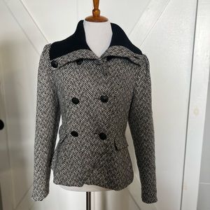 Forever 21 Black and white sweater jacket